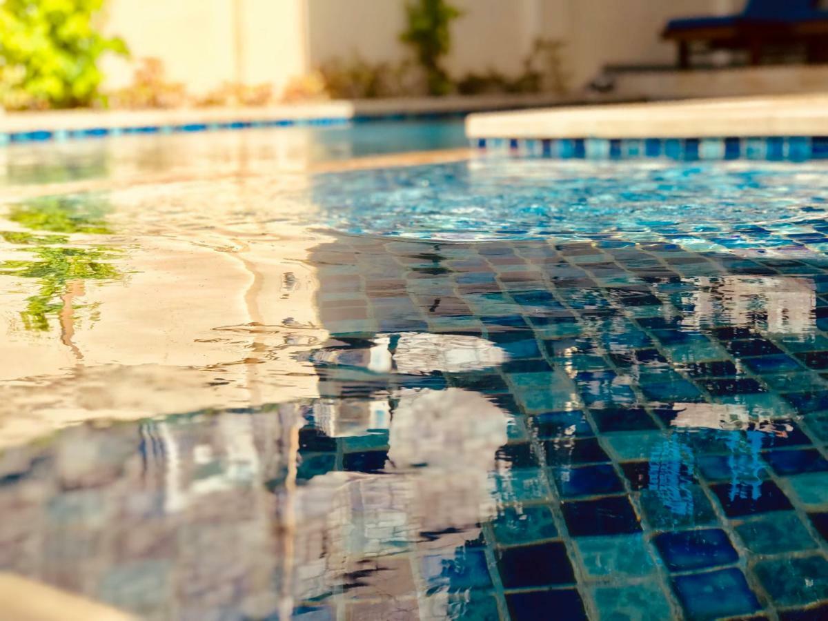 Familytel Bali Hotel Kuta Selatan Kültér fotó