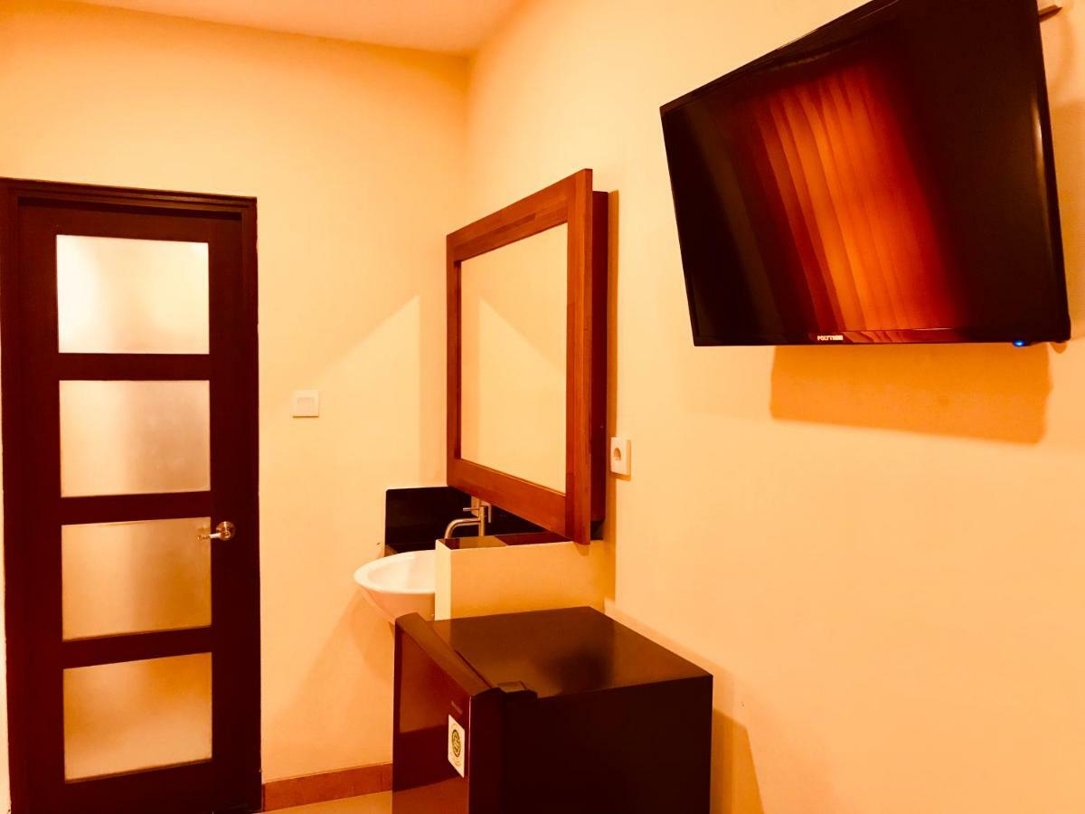 Familytel Bali Hotel Kuta Selatan Kültér fotó